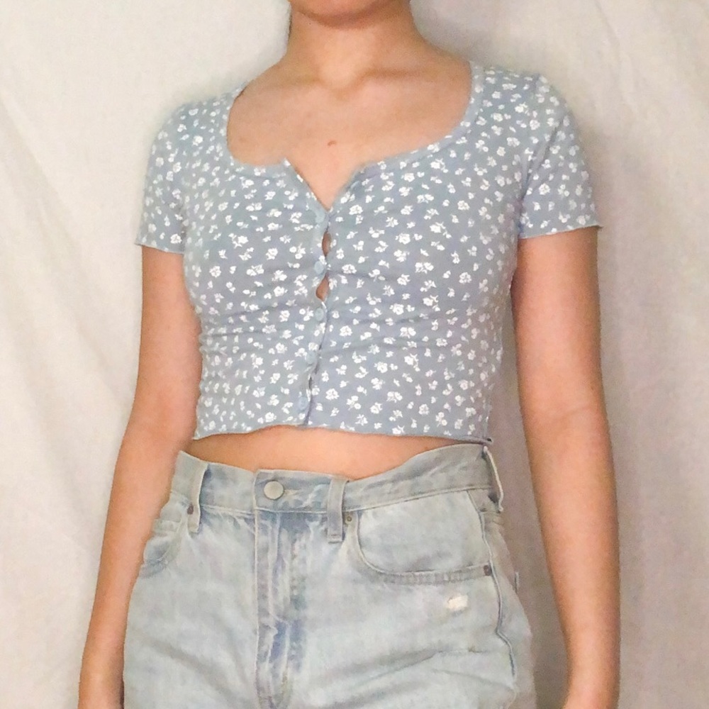 Blue floral button up crop top